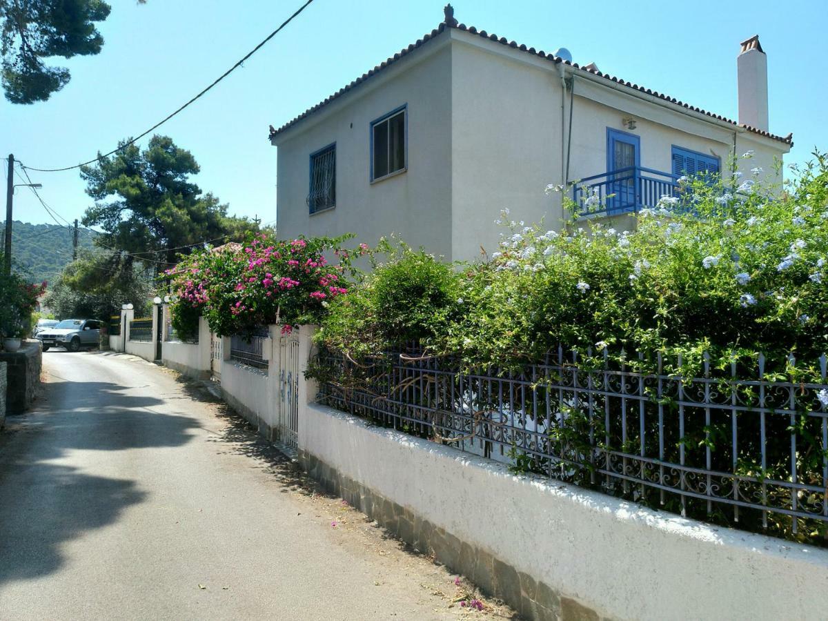 Willa Rigos House At Askeli Beach, Poros Island Poros Town Zewnętrze zdjęcie